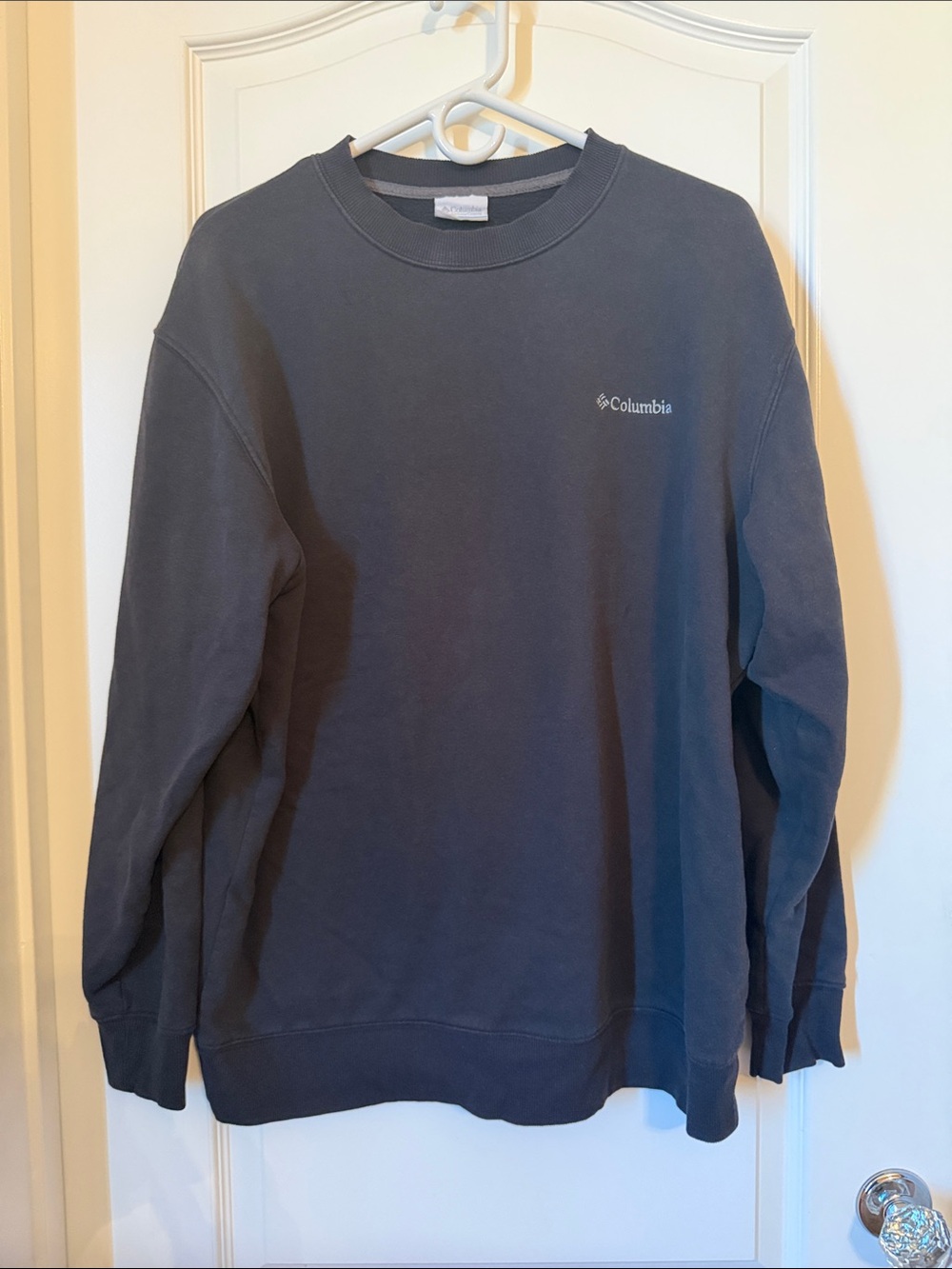 Columbia Men's Crewneck Sweatshirt - Dark Gray